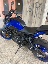Yamaha MT-07 depotenziata a libretto