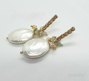 Orecchini pendenti in argento e pietre dure