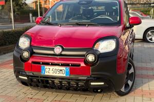 Fiat Panda CROSS 1.0 FireFly S&S Hybrid Pandina