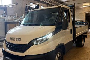IVECO DAILY 35C14 ribaltabile trilaterale