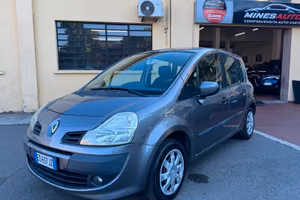 Renault Grand Modus 2010 1.2 Benz CINGHIA FATTA NE