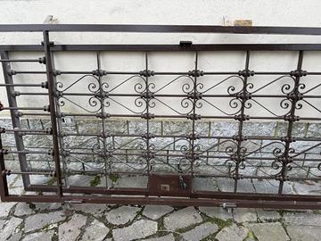 Cancelletto in ferro battuto