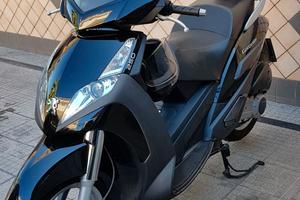 Peugeot Geopolis 250