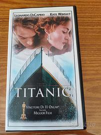  Di Caprio Kate Winslet Titanic in digitale 