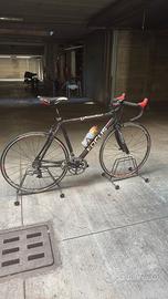 Bicicletta da corsa FOCUS cayo , mai usata