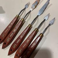 Coltelli da tavolozza