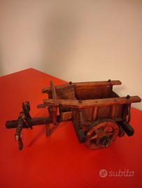 Carro per buoi in miniatura artigianale