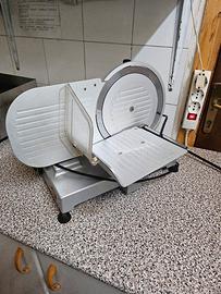 Affettatrice semi-professionale 