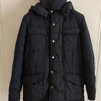 Giaccone invernale nero imbottito da donna