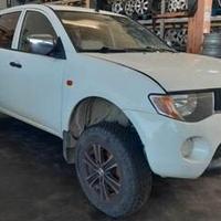 RICAMBI Mitsubishi L200 4P 2.5 TD anno 2007 - DH09