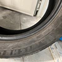 Gomme 225/50-17