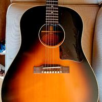 Chitarra acustica elettrificata Epiphone j-45 avs