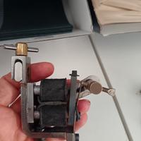 macchinetta tatuaggi 