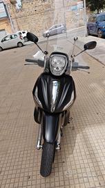  Beverly 350 