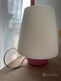 Lampada da tavolo design moderno