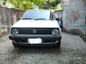 VW  GOLF