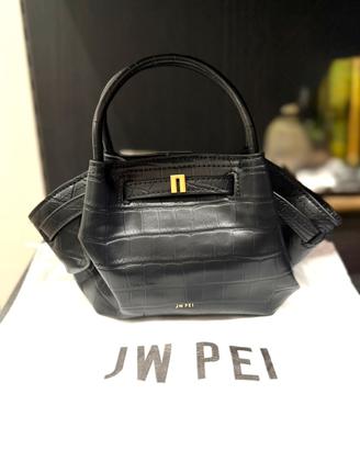 Borsa Jw Pei Hana mini nera coccodrillo nuova