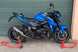 Suzuki GSX-S 750 A2