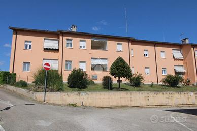 3 LOCALI A MONTOPOLI DI SABINA