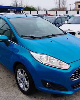 Ford Fiesta GPL Titanium EURO 6