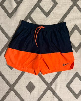 Costume Nike