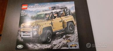 LEGO 42110 Technic Land Rover Defender sigillato