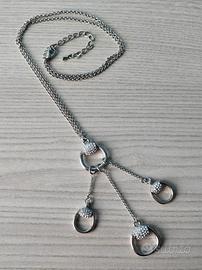 Collana lunga con tre pendenti