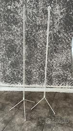 Supporti in metallo per grucce-lavanderia/tintoria