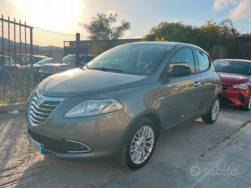 Lancia Ypsilon 1.3 MJT 16V 95 CV 5 porte S&S Plati