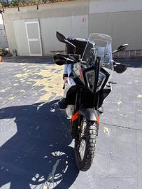 KTM 790 Adventure – 2023, 14.000 km, condizioni im