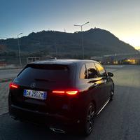 Mercedes-Benz B180d AMG Line ADVANCE PLUS
