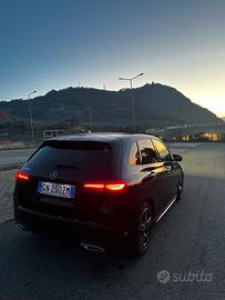 Mercedes-Benz B180d AMG Line ADVANCE PLUS