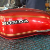 Serbatoio Honda 750 rosso