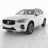Volvo XC60 2.0 b4 Momentum Pro