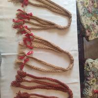 Trecce di lana per acconciature di vari colori