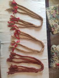 Trecce di lana per acconciature di vari colori