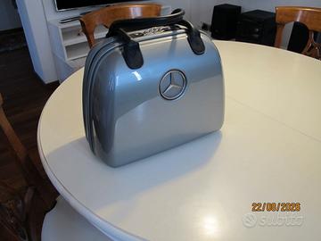 BEAUTY CASE IN POLICARBONATO MERCEDES
