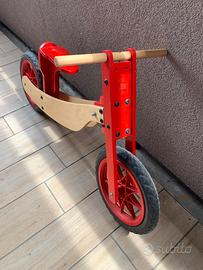 Bici senza pedali in legno per bambini