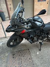 Benelli trk 502 x