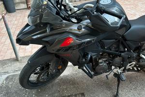 Benelli trk 502 x