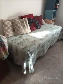 letto singolo comprensivo di materasso