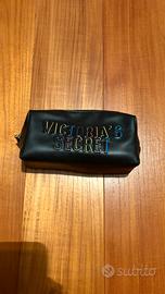 Pochette nera Victoria's Secret