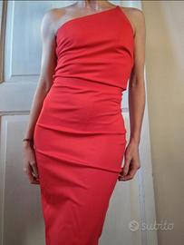vestito aderente rosso mono spalla