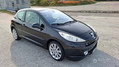 Peugeot 207 1.6 HDi 110CV 3p. Féline con solo 84.4