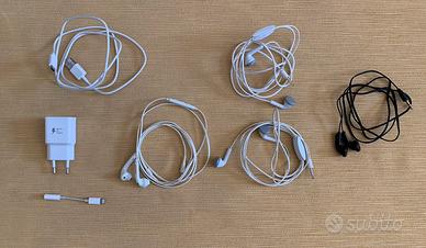 Set caricabatteria - auricolari- adattatore