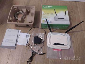 TP-Link TL-WR841N 300Mbps Cavo Omaggio
