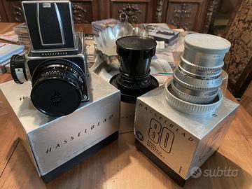 Lotto Hasselblad + proiettore Malinverno TA507