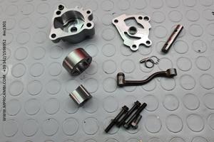 POMPA OLIO TRIUMPH SPEEDMASTER 800 2003 2005