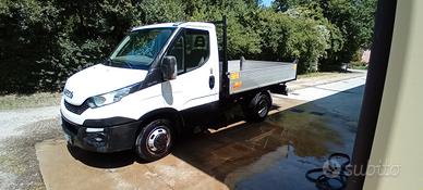 furgone iveco daily .  già venduto ieri