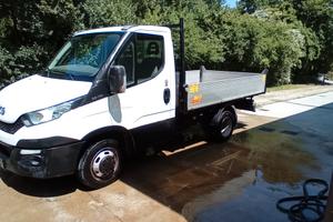 furgone iveco daily .  già venduto ieri